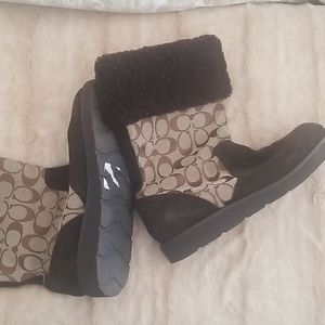 Coach boots NWOT